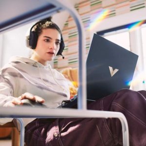 PC Portable Gamer HP Victus 15-fb2029nf - 15,6" FHD 144Hz - Ryzen 5-8645HS - 16Go - 512Go SSD - RTX 4060 8Go - Sans Windows - AZERTY – Image 7
