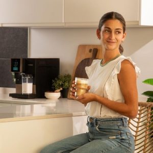 Cecotec Machine à Café Superautomatique Cremmaet Compactccino Black Rose, 19 bars, Réservoir à lait, Système Thermoblock, 5 niveaux – Image 4